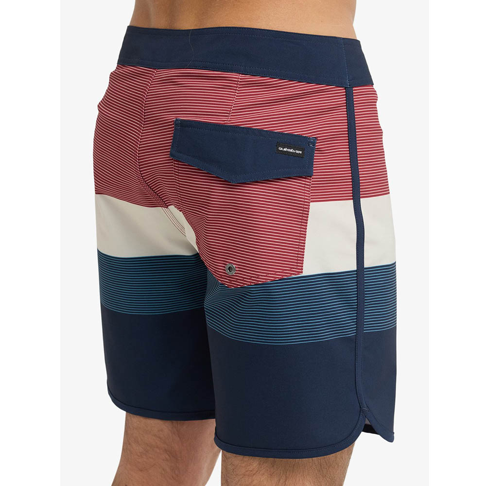 BAÑADOR QUIKSILVE SURFSILK CARGO SCALLOP 18″ DARK NAVY | Ropa Streetwear Online