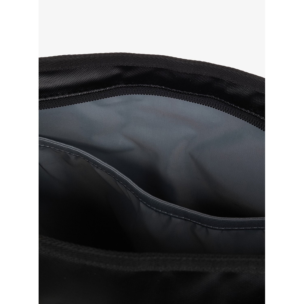 BOLSA QUIKSILVER COMMUTE LITE PLUS 37L BLACK | Ropa Streetwear Online